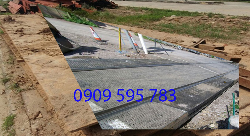 Giá thép tấm lót đường